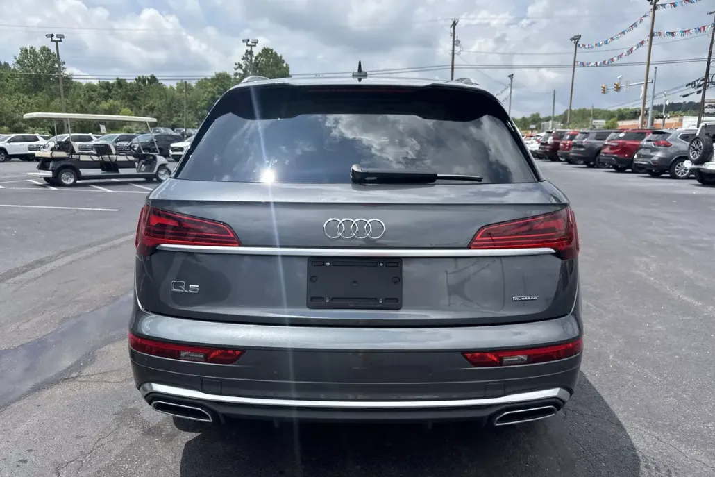 2022 Audi Q5 S line Premium 45 TFSI photo 1