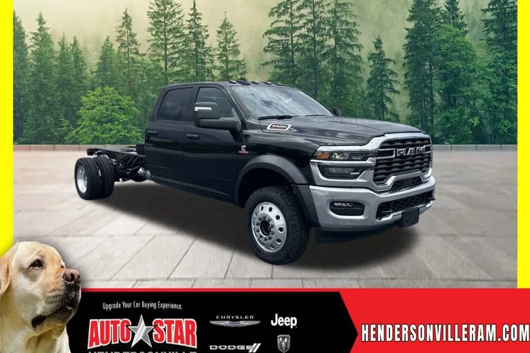 2025 Ram 5500 Tradesman photo 1