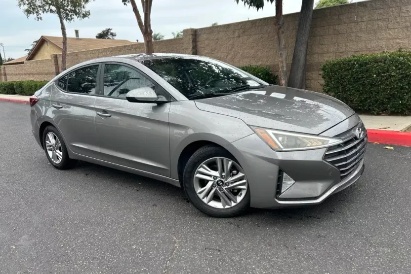 2020 Hyundai Elantra SEL Value Edition Limited photo 1