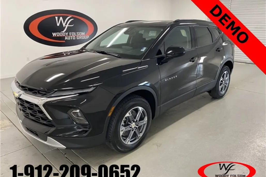 2025 Chevrolet Blazer 2LT photo 1