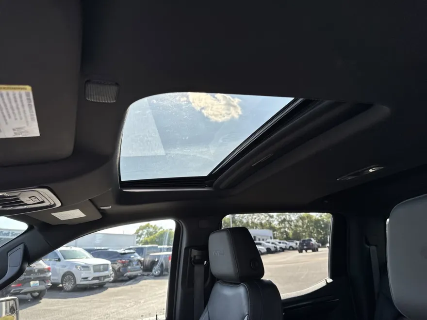 2022 Gmc Sierra 1500 AT4 photo 1