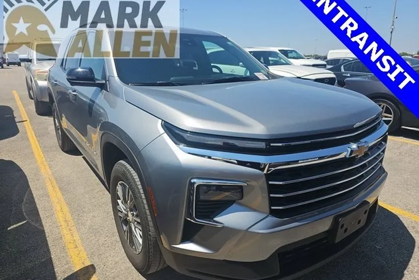2024 Chevrolet Traverse 1LT photo 1