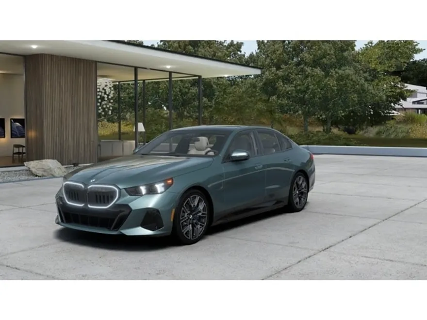 2026 Bmw 550e xDrive photo 1