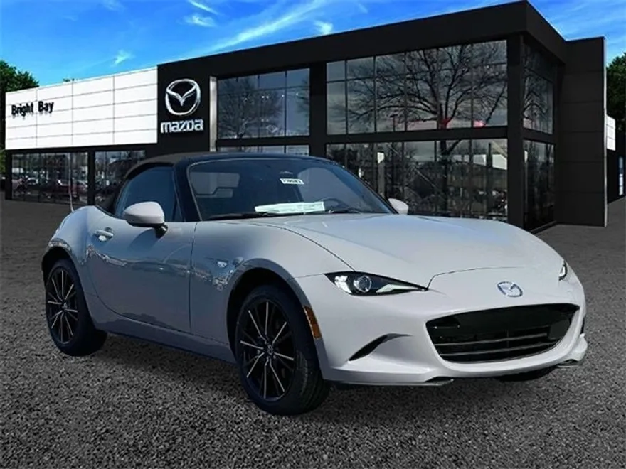 2025 Mazda MX-5 Miata Miata Grand Touring photo 1