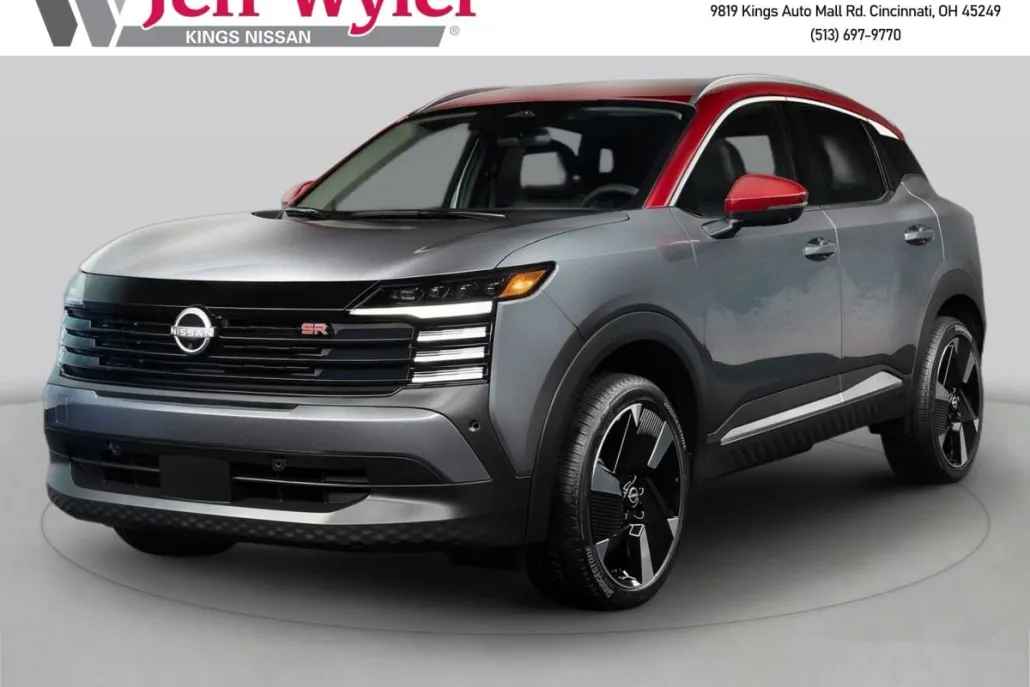 2025 Nissan Kicks SV photo 1