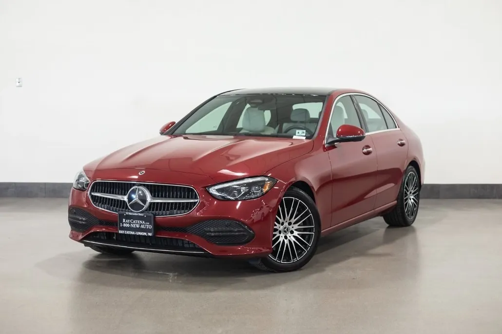 2024 Mercedes Benz C 4MATIC 300 photo 1