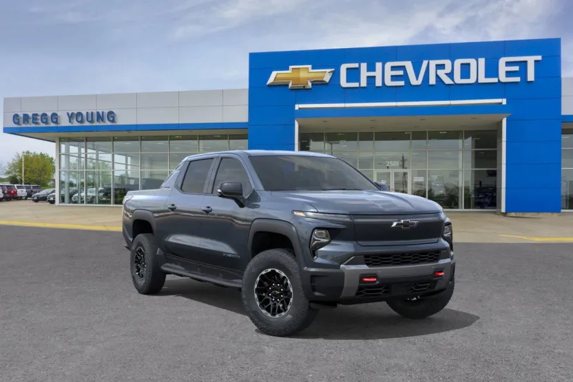 2026 Chevrolet Silverado EV Trail Boss photo 1