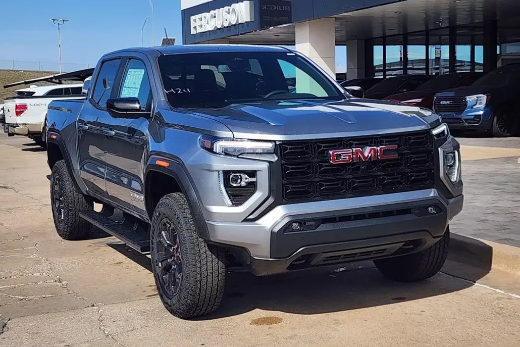 2025 Gmc Canyon Elevation photo 1