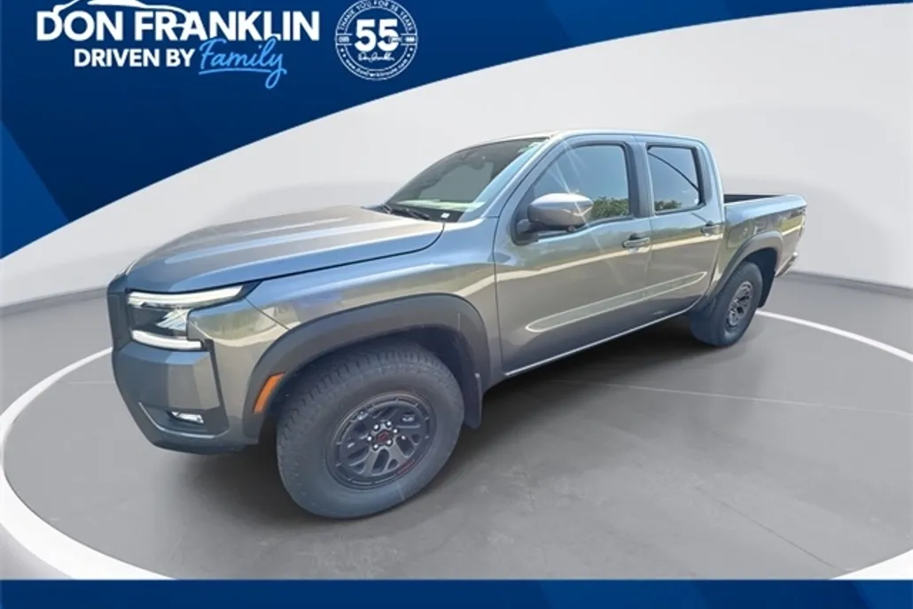 2025 Nissan Frontier PRO-4X photo 1