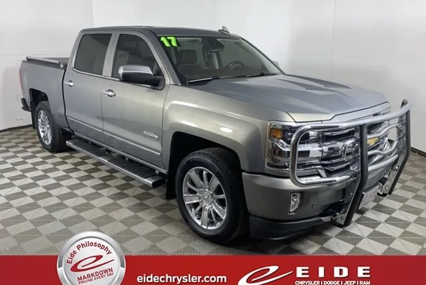 2017 Chevrolet Silverado 1500 High Country photo 1
