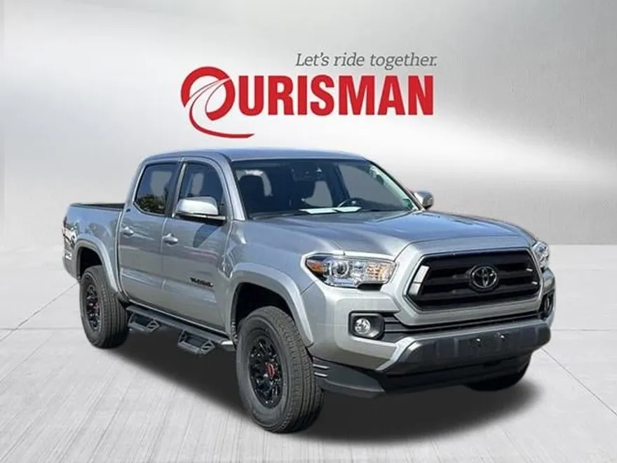 2023 Toyota Tacoma SR5 V6 photo 1
