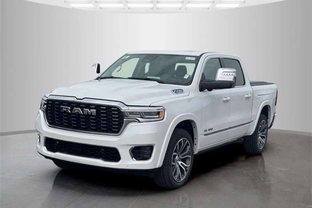 2025 Ram 1500 photo 1