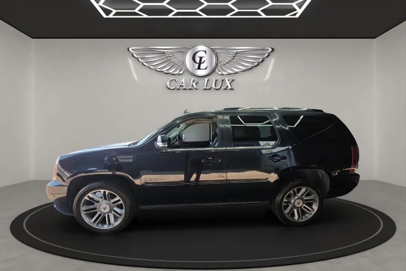 2014 Cadillac Escalade Premium photo 1