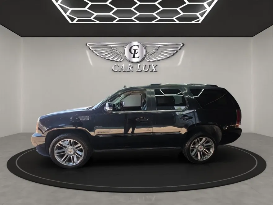 2014 Cadillac Escalade Premium photo 1