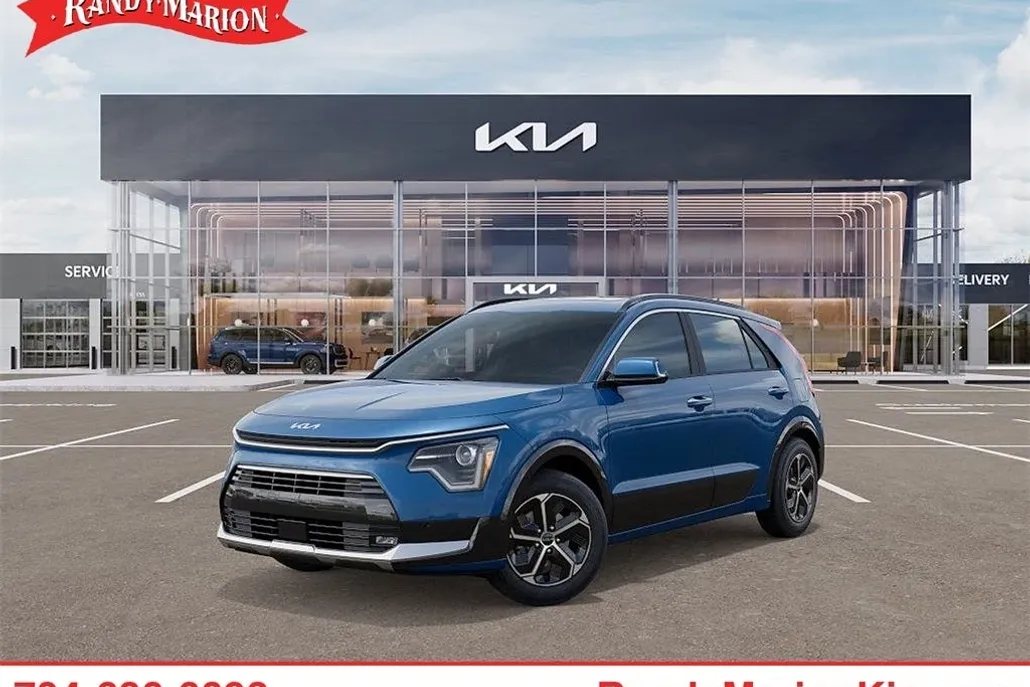 2025 Kia Niro SX photo 1