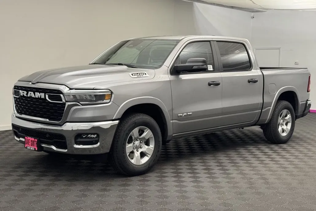 2025 Ram 1500 Big Horn photo 1