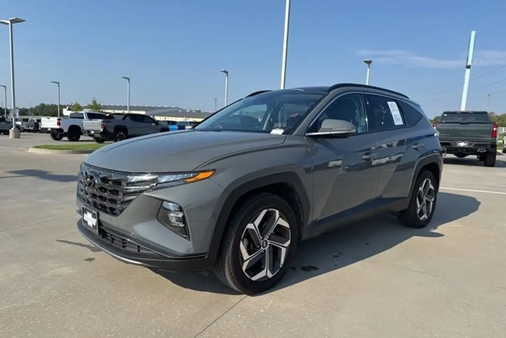 2024 Hyundai Tucson Limited photo 1