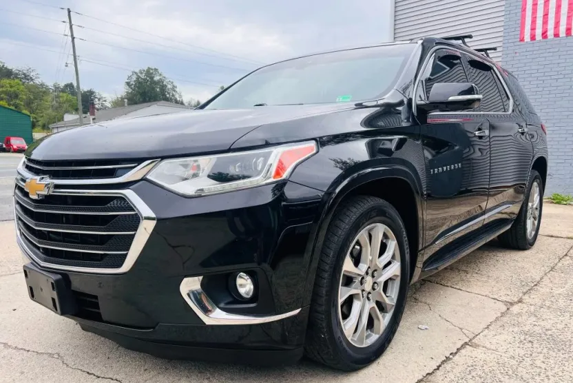 2018 Chevrolet Traverse Premier photo 1