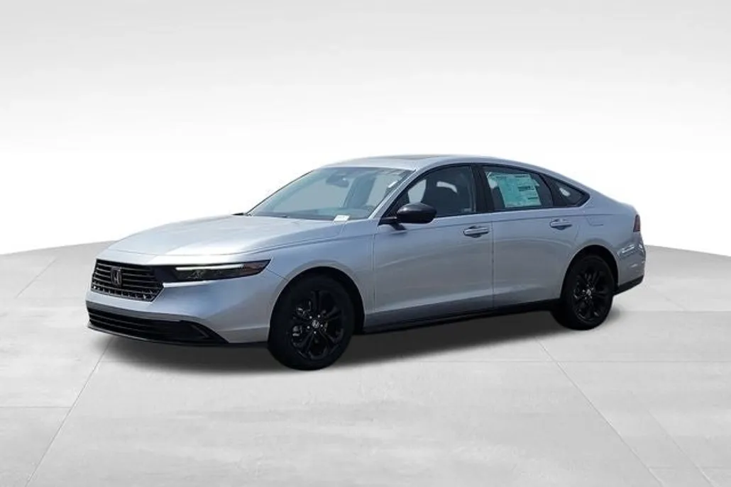 2025 Honda Accord SE photo 1