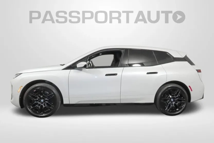 2026 Bmw iX photo 1
