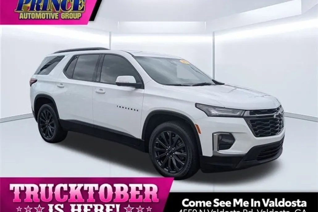 2023 Chevrolet Traverse RS photo 1