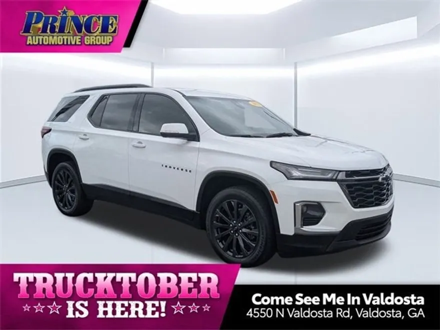 2023 Chevrolet Traverse RS photo 1