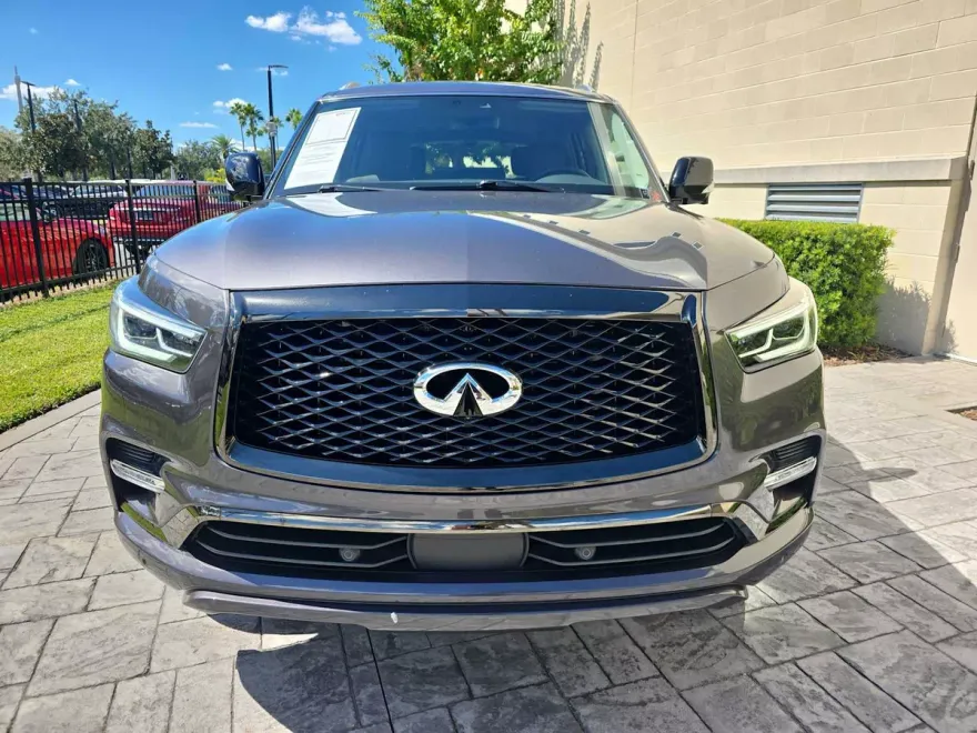 2022 Infiniti QX80 Premium Select photo 1