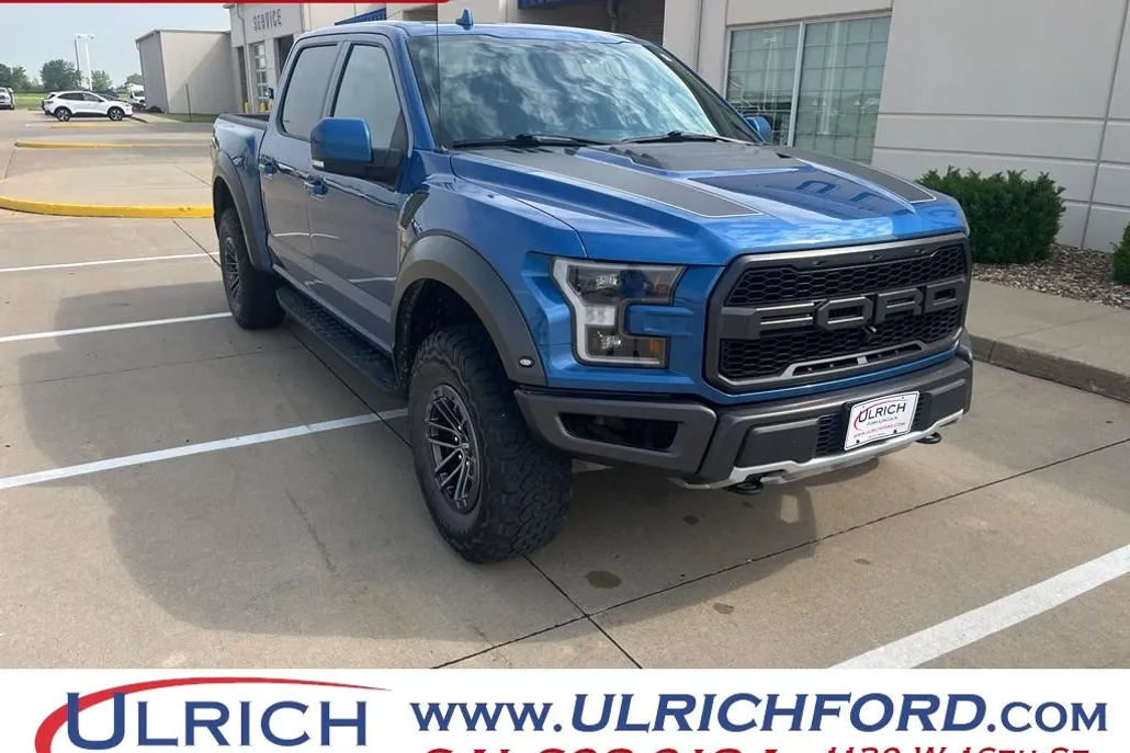 2020 Ford F-150 Raptor photo 1