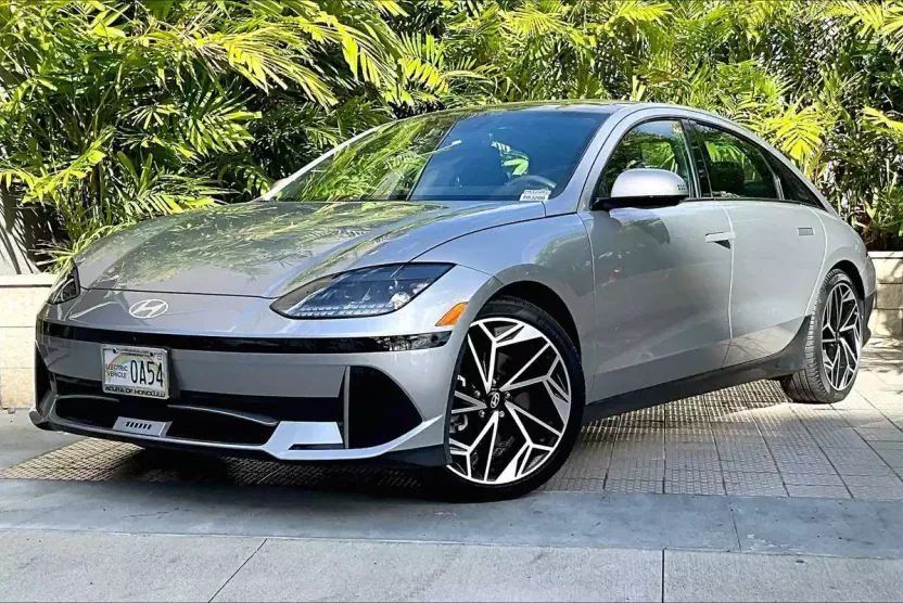 2023 Hyundai Ioniq 6 Limited photo 1