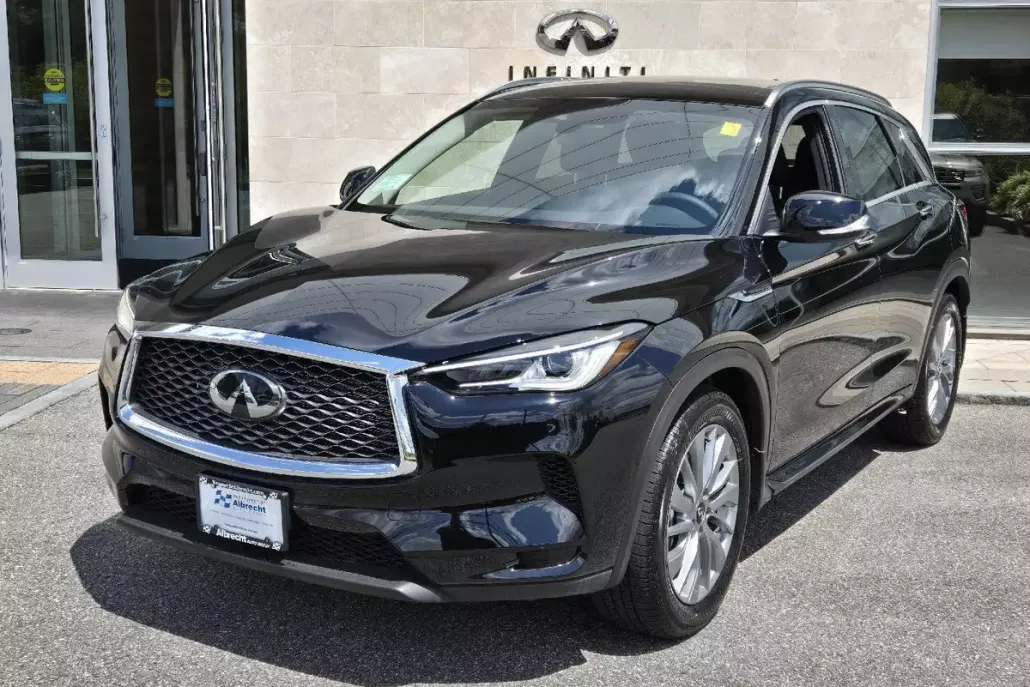 2025 Infiniti QX50 Luxe photo 1