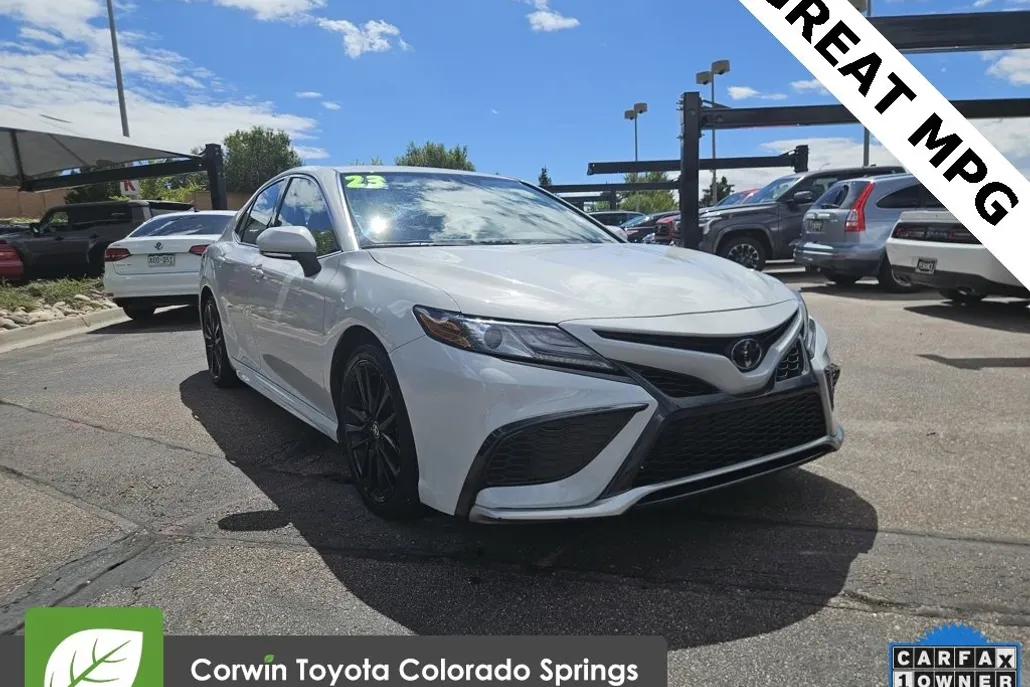 2023 Toyota Camry XSE photo 1