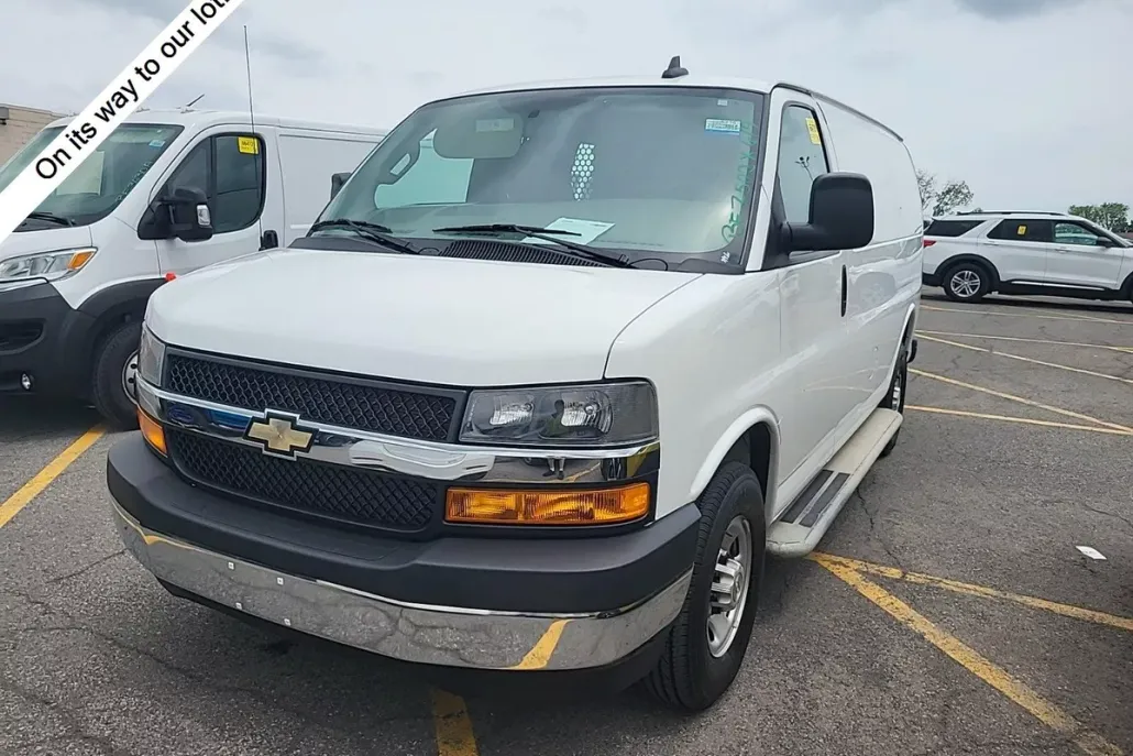 2023 Chevrolet Express Cargo Van photo 1