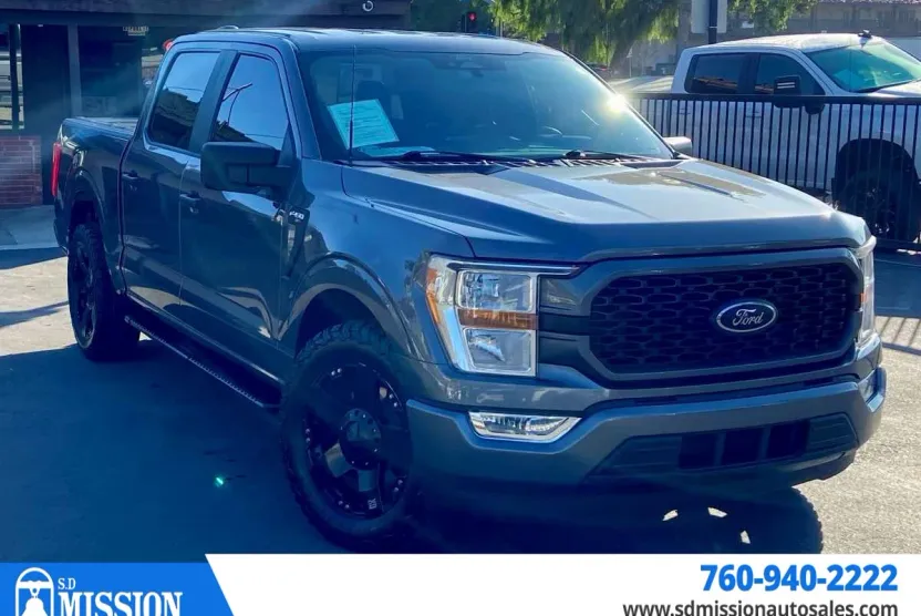 2022 Ford F-150 XL photo 1