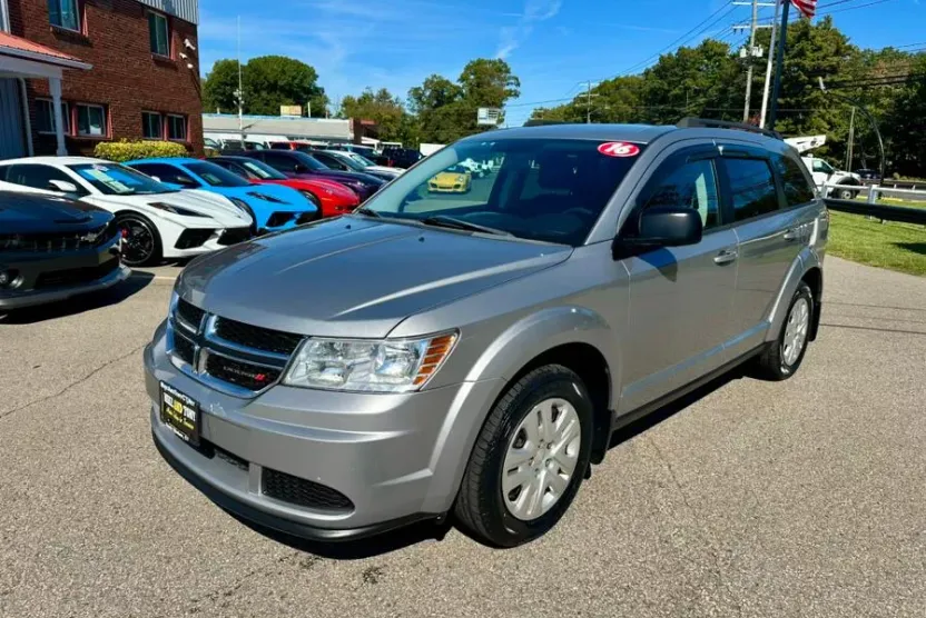 2016 Dodge Journey SE photo 1