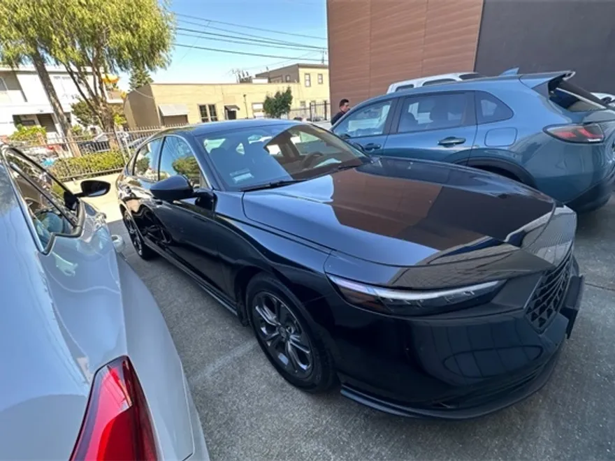 2023 Honda Accord EX photo 1