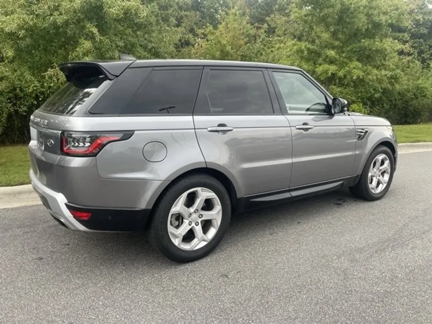 2020 Land Rover Range Rover Sport HSE photo 1