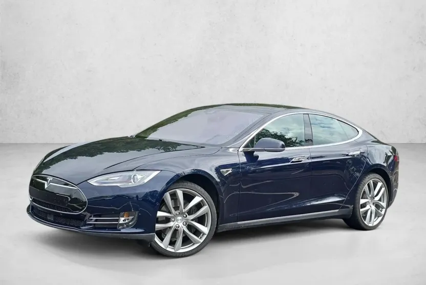 2015 Tesla Model S 85D photo 1