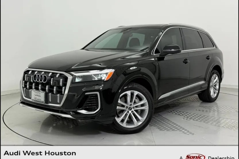 2025 Audi Q7 55 Premium Plus photo 1