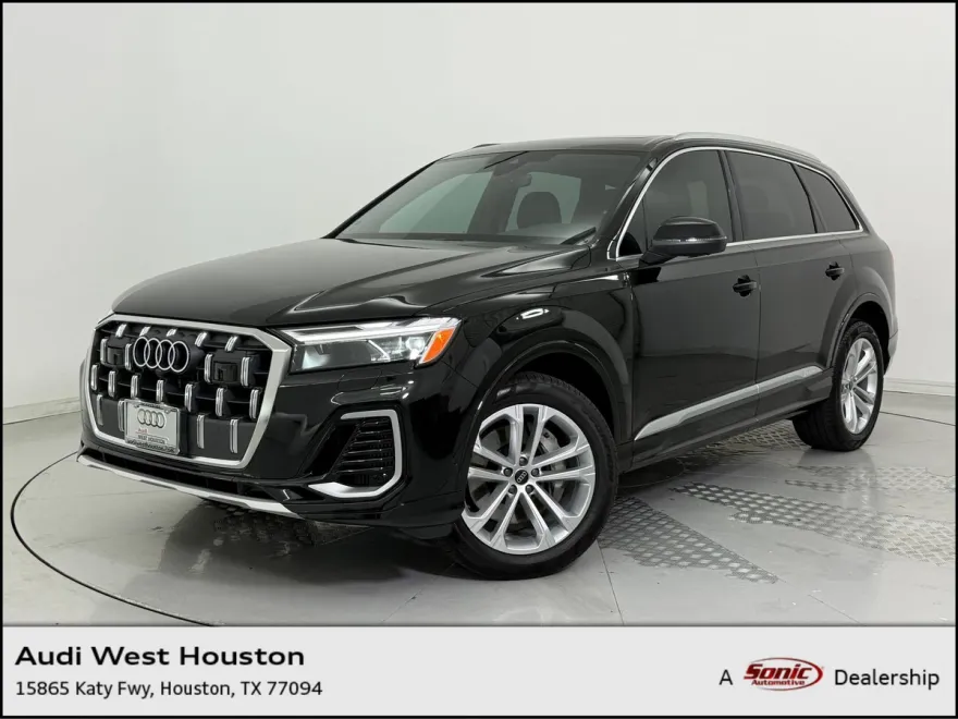 2025 Audi Q7 55 Premium Plus photo 1