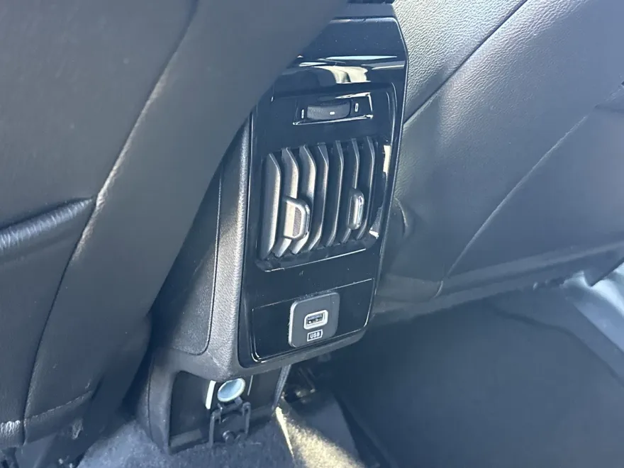 2024 Jeep Compass North Edition Latitude photo 1