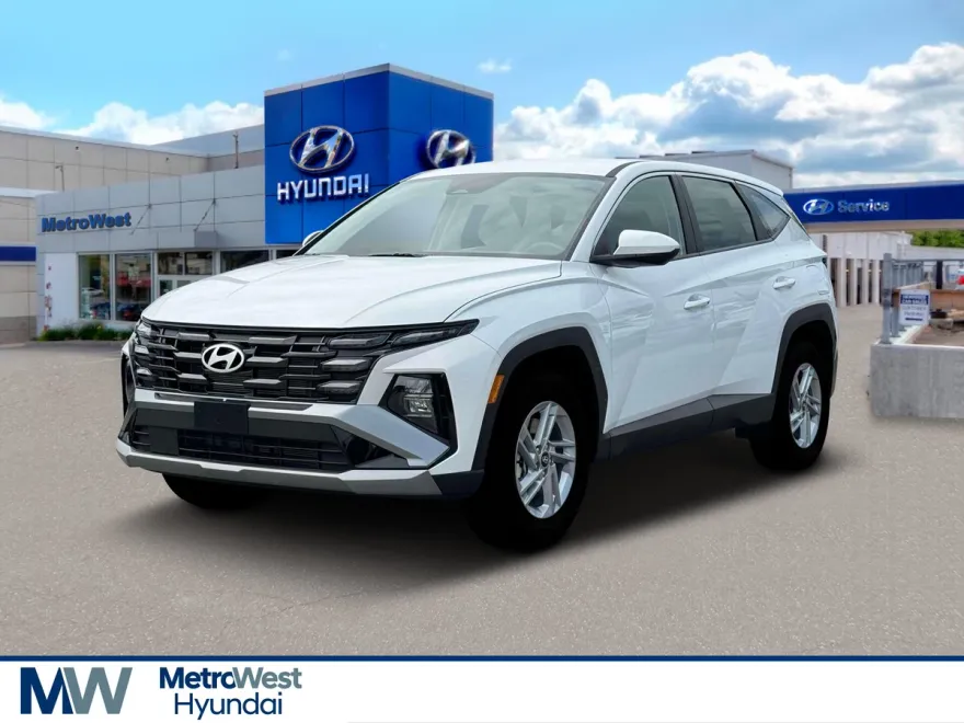 2025 Hyundai Tucson SE photo 1