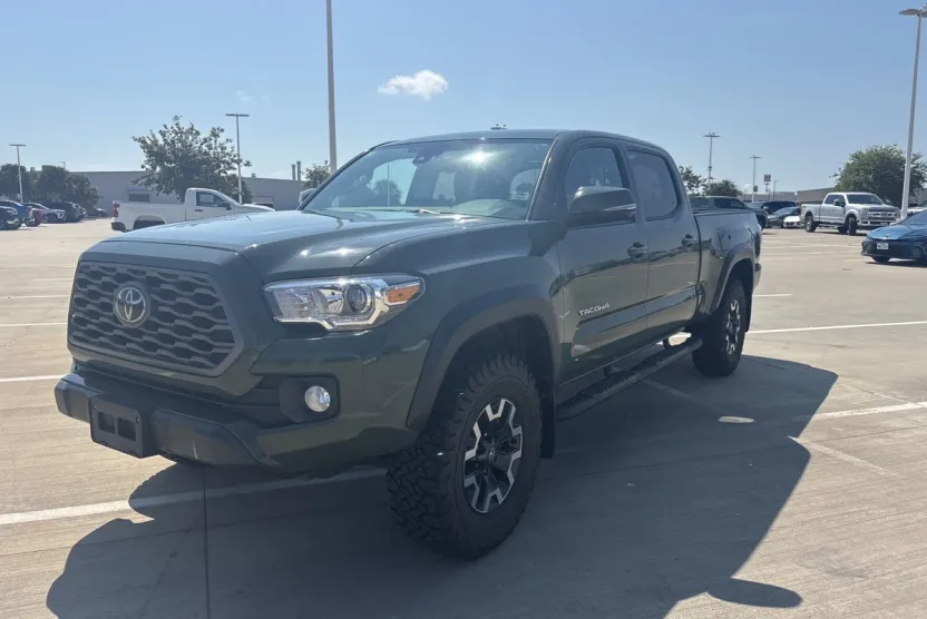 2021 Toyota Tacoma TRD V6 photo 1