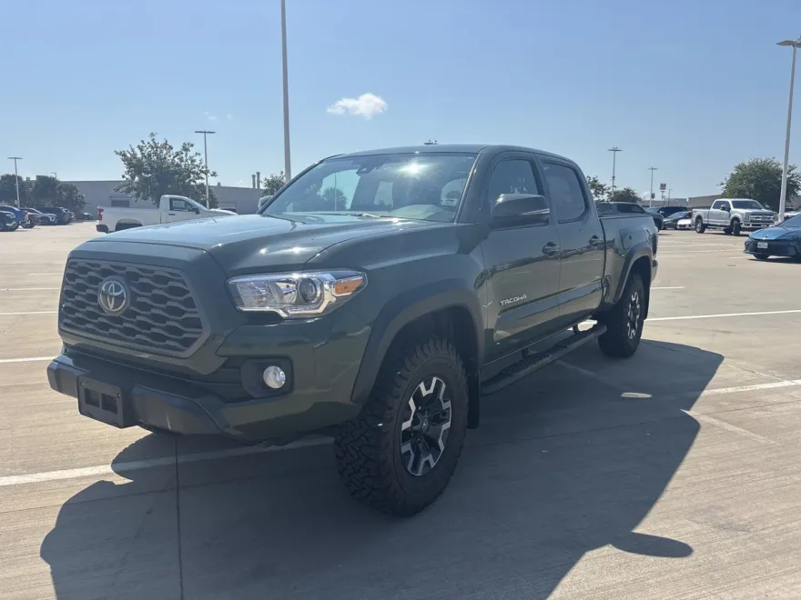 2021 Toyota Tacoma TRD V6 photo 1