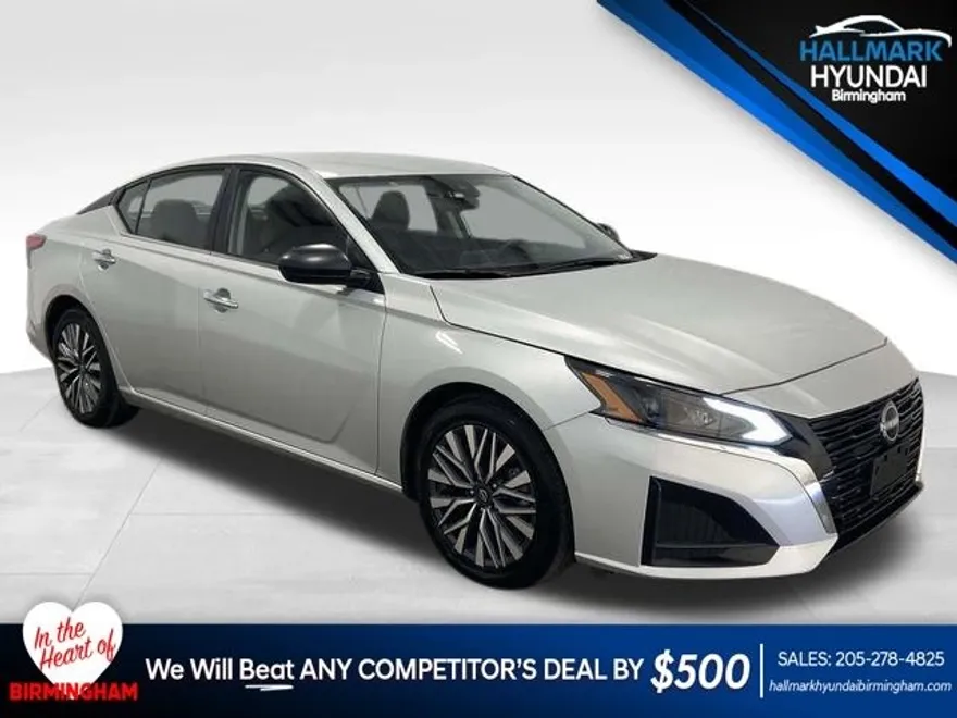 2024 Nissan Altima 2.5 SV photo 1