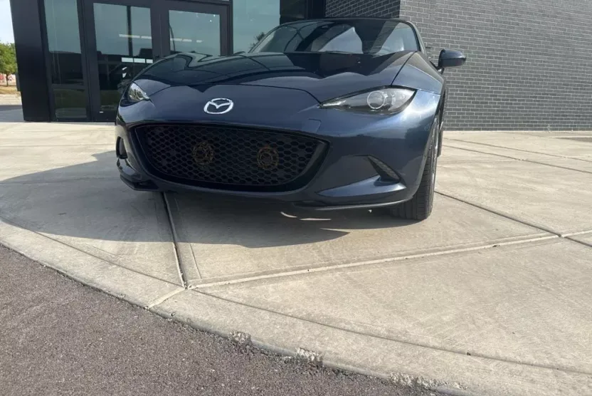 2021 Mazda MX-5 Miata Miata RF Grand Touring photo 1