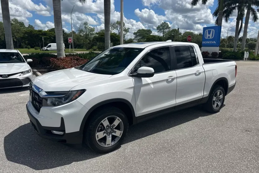 2024 Honda Ridgeline RTL photo 1
