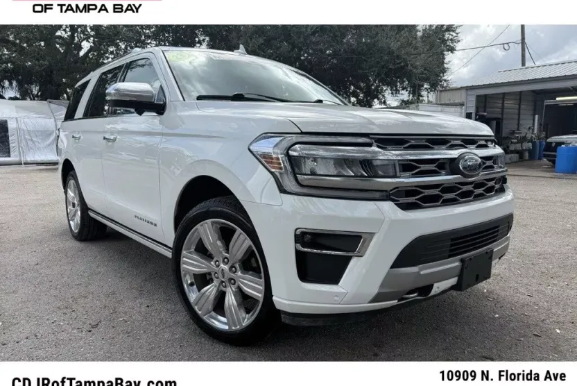 2023 Ford Expedition Platinum photo 1