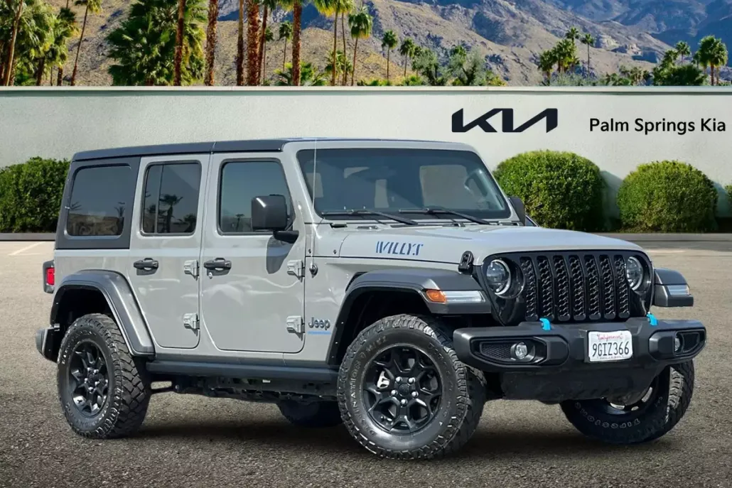 2023 Jeep Wrangler Base 4xe photo 1