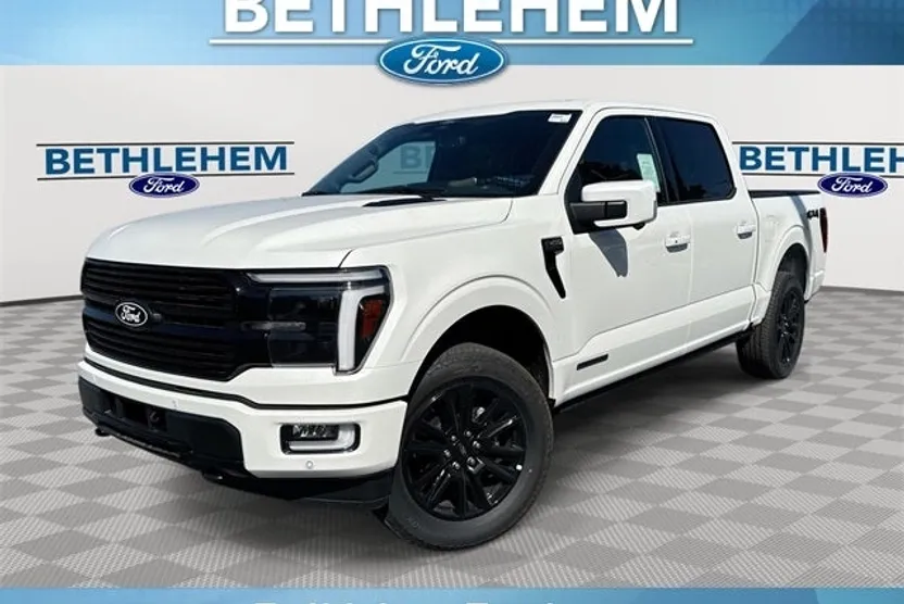 2025 Ford F-150 Platinum photo 1