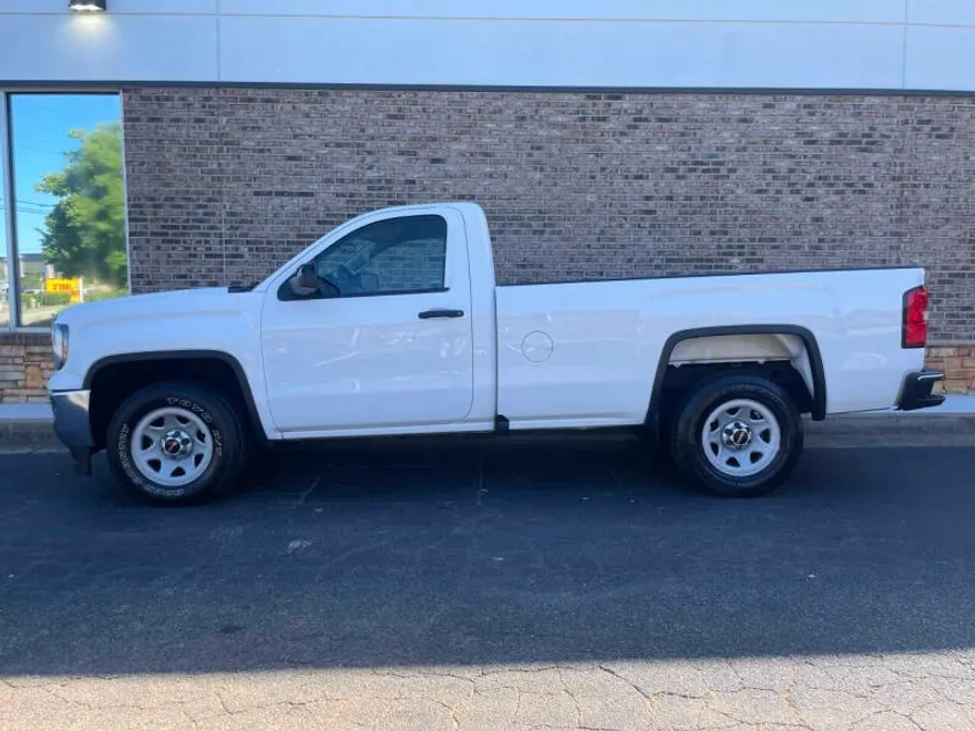 2017 Gmc Sierra 1500 Base photo 1